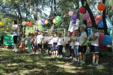Grădiniţa Nr.2 din or.Edineţ, în cadrul proiectului ,, Primii paşi spre educaţie „