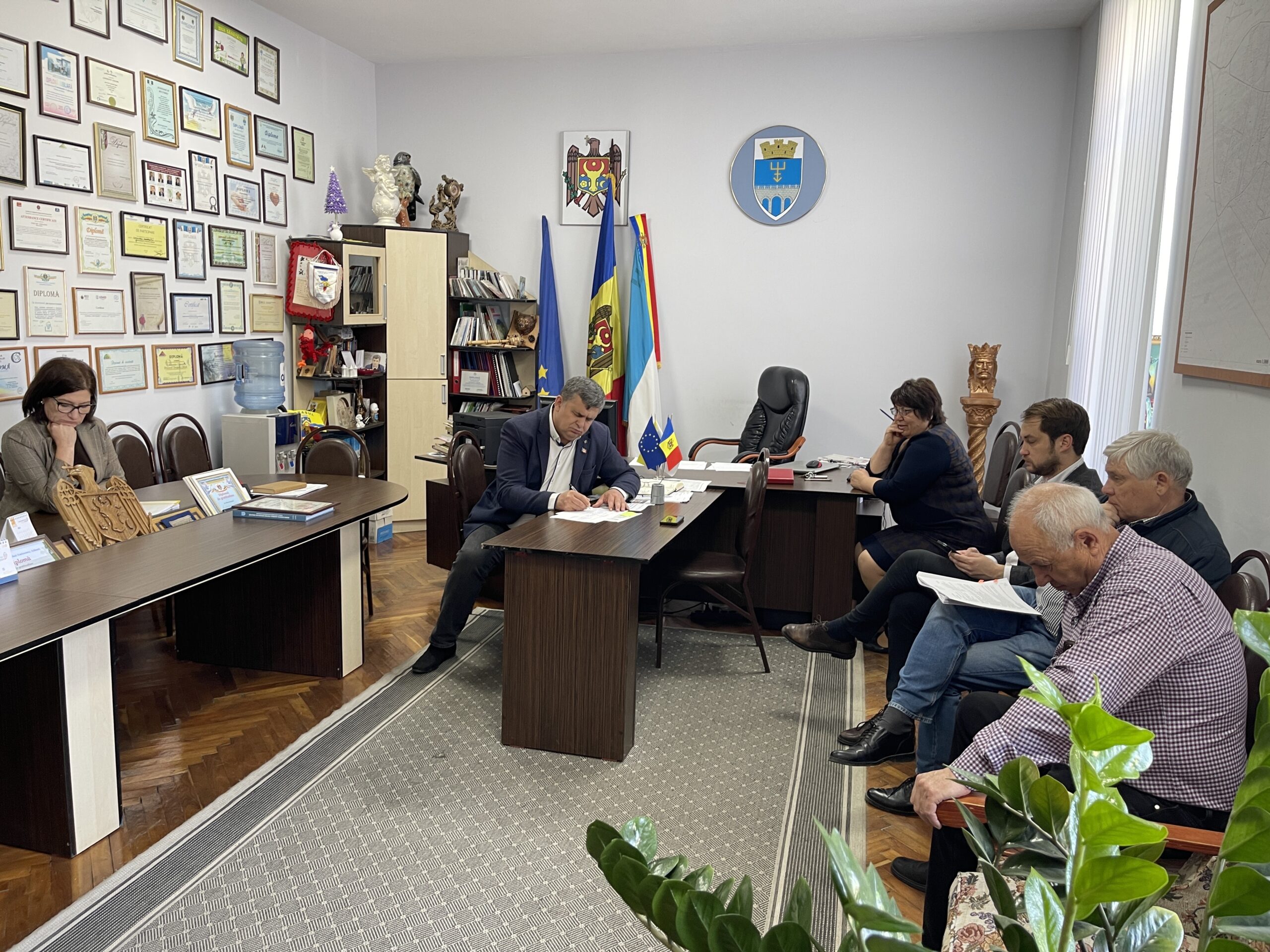 Şedinţă de iniţiere în cadrul proiectului „Construcția stației de tratare a apei și extinderea sistemului de canalizare în orașele Edineț și Cupcini”