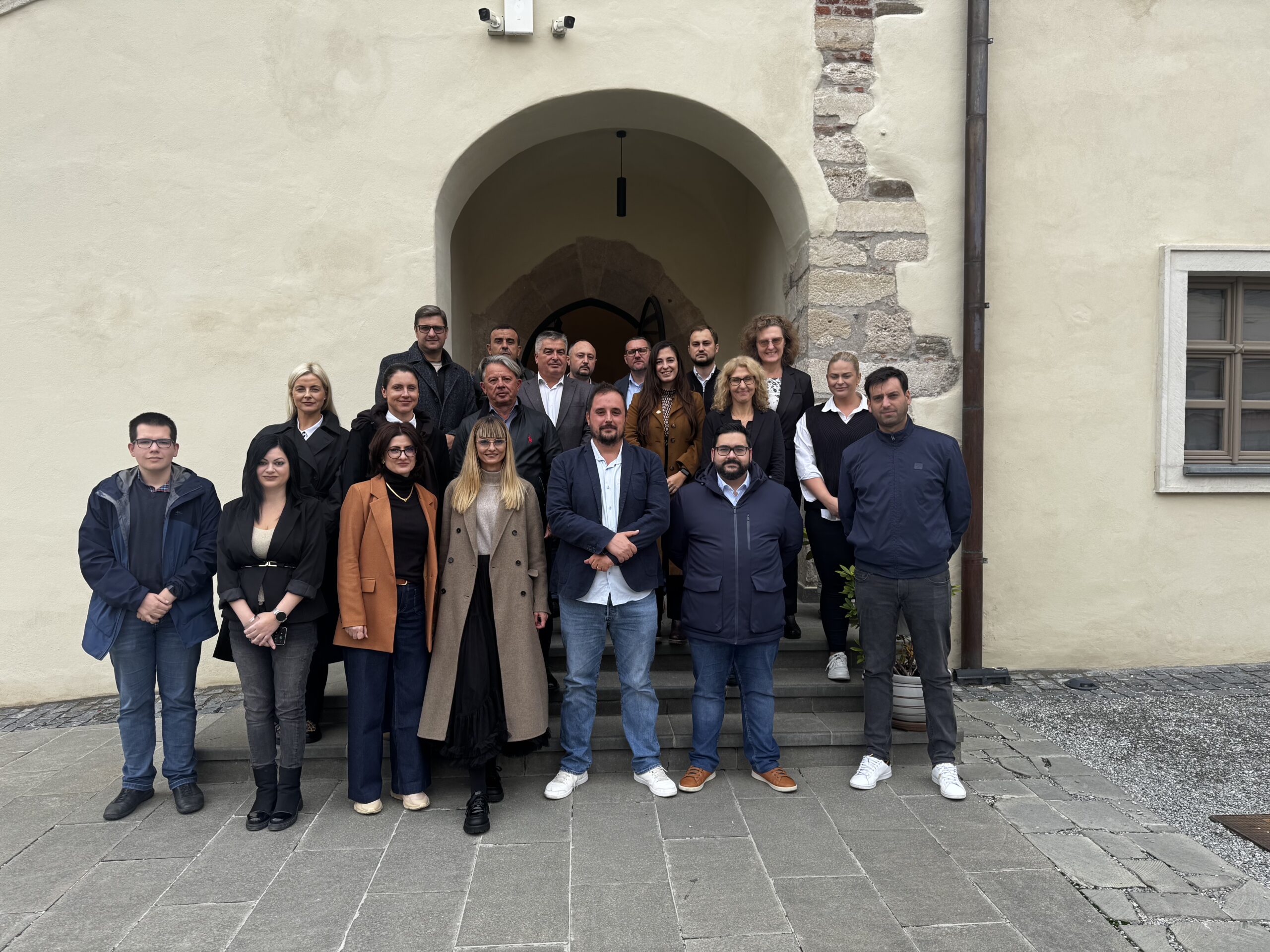 Echipa Primăriei municipiului Edineț a participat la prima întâlnire a partenerilor proiectului european SPARK, desfășurată la Alba Iulia